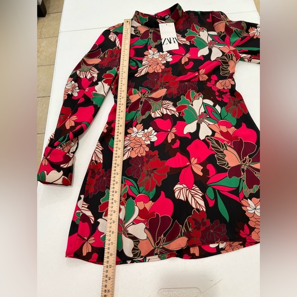ZARA short floral dress with long sleeves and satin effect size L NWT - Picture 5 of 13